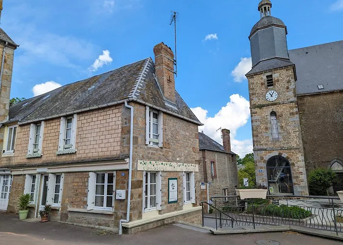 Vivez Dans Un Magnifique Village Normand