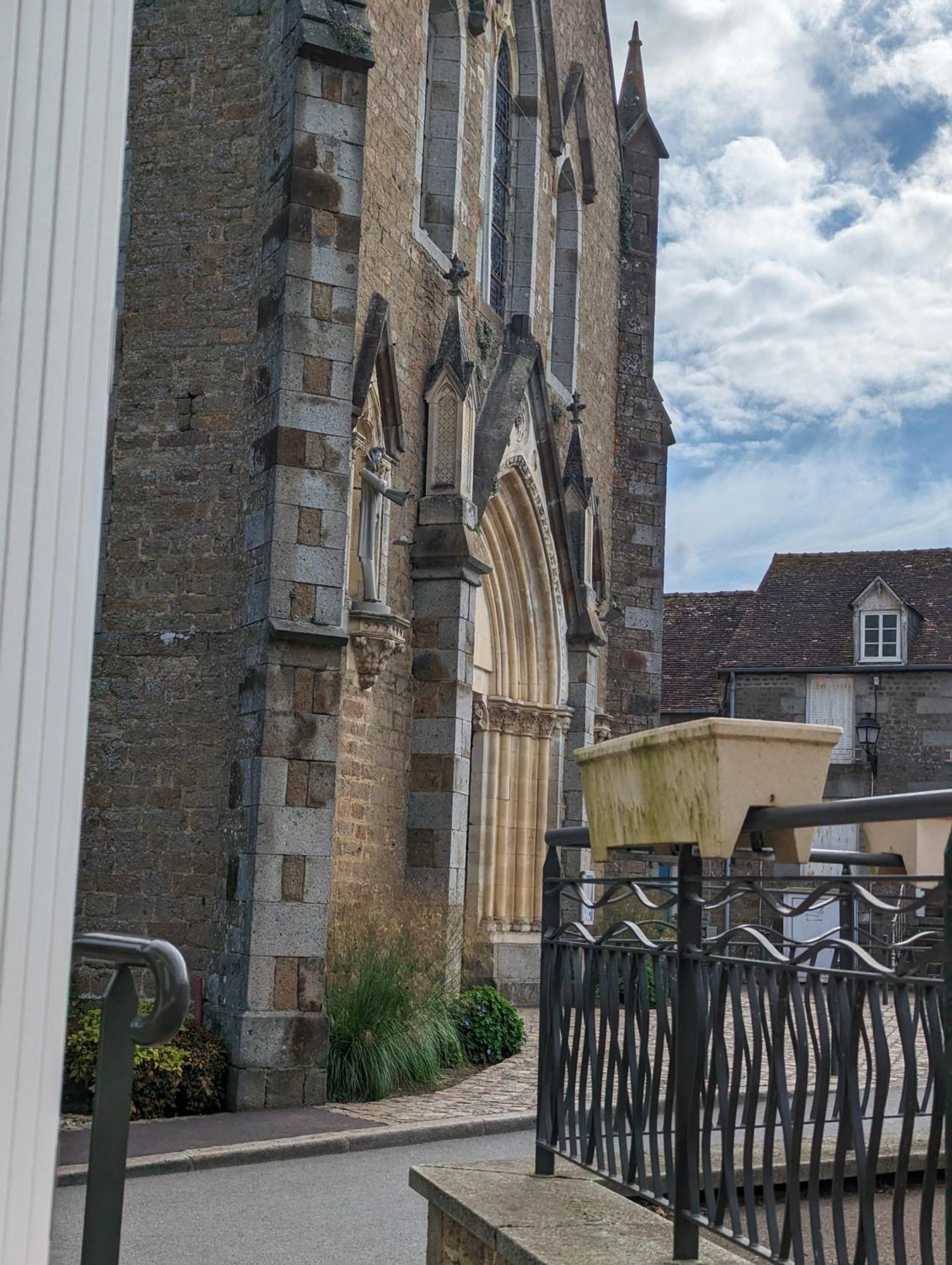 Vivez Dans Un Magnifique Village Normand *